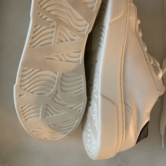 Zara Soft Leather Sneakers - Picture 7 of 12